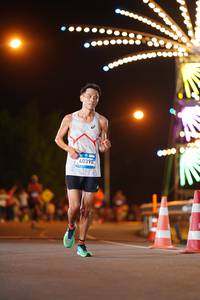 BIB: 40390, 00000
                            <button type="button" onclick="openModal(22805175)" class="btn btn-primary btn-sm float-right btn-popup" data-toggle="modal" data-target=".modal-high-quality">
                        <i class="fas fa-shopping-cart"></i> Add to Cart
                    </button>
                                            <button type="button" onclick="isThisMe(22805175, true)" class="btn btn-success btn-sm float-right btn-popup btn-isme hidden" data-toggle="tooltip" data-placement="bottom" title="นี่คือรูปของคุณใช่ไหม คลิกที่นี่เพื่อเอาเข้าอัลบั้ม">
                        <i class="fas fa-plus"></i> Add to album
                    </button>
                    <button type="button" onclick="isThisMe(22805175, false)" class="btn btn-warning btn-sm float-right btn-popup btn-isnotme hidden">
                        <i class="fas fa-ban"></i> Remove from album
                    </button>